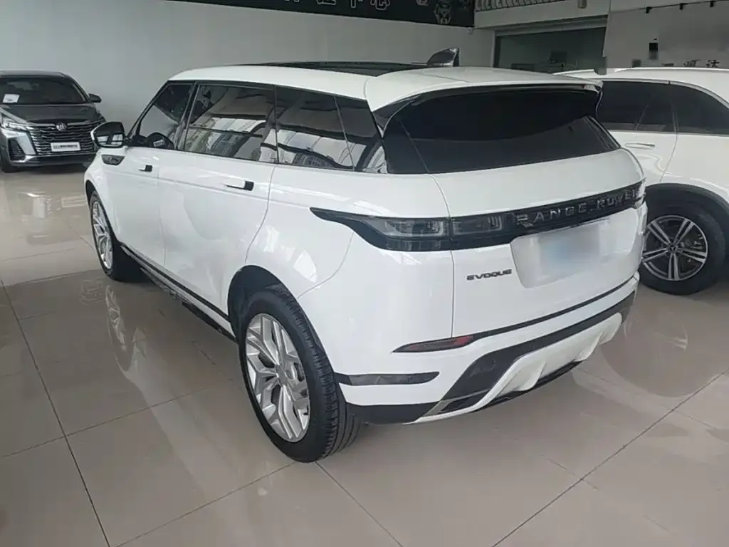 Land Rover Evoque — фото 5