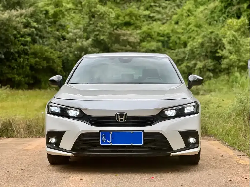 Honda Civic — фото 3