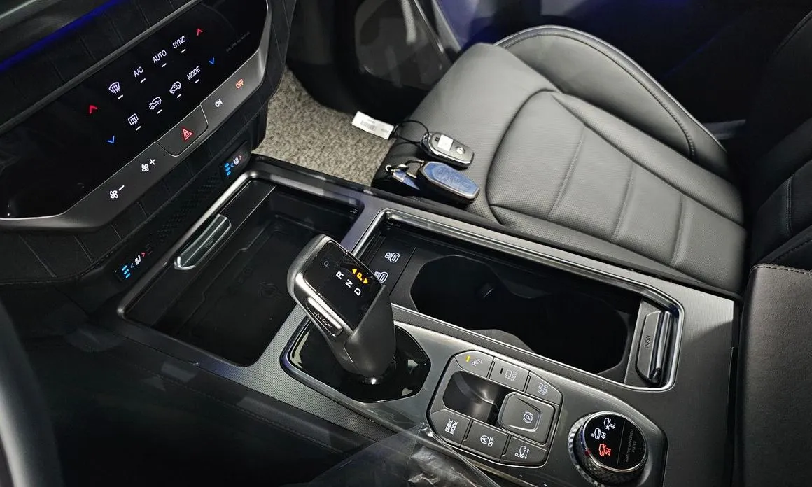 KG Mobility (Ssangyong) Rexton — фото 10