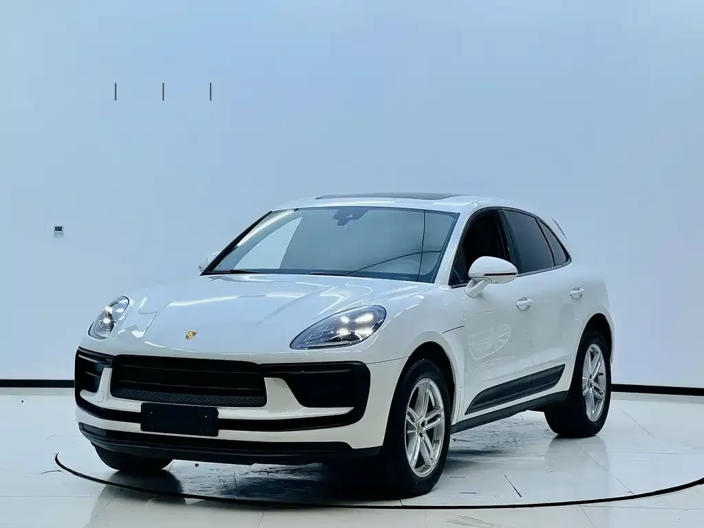 Porsche Macan — фото 1