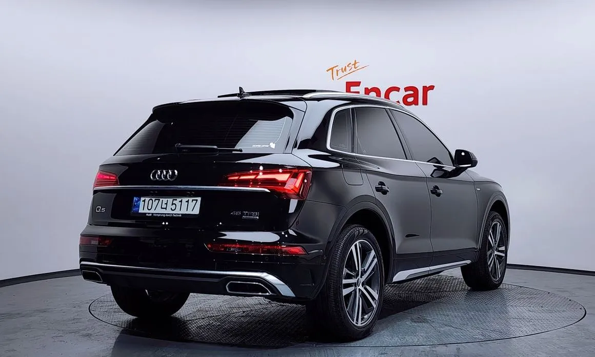 Audi Q5 — фото 7