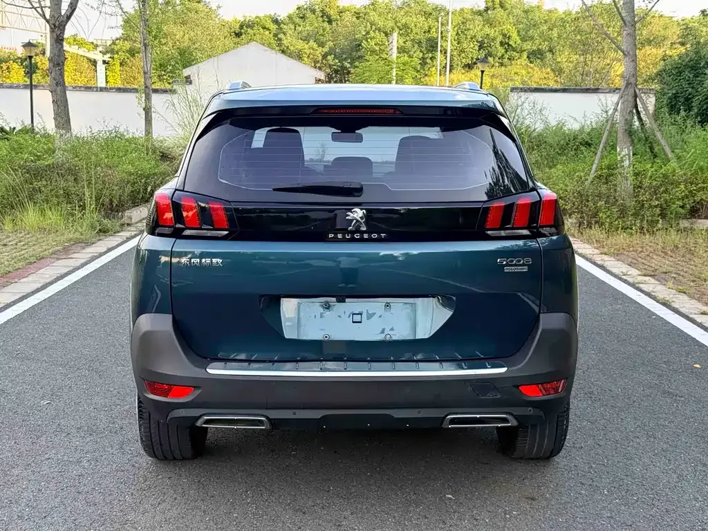 Peugeot 5008 — фото 3