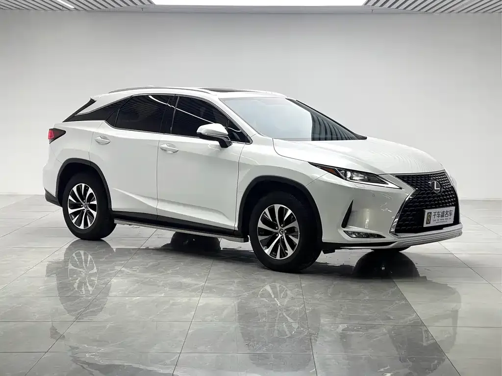 Lexus RX — фото 2