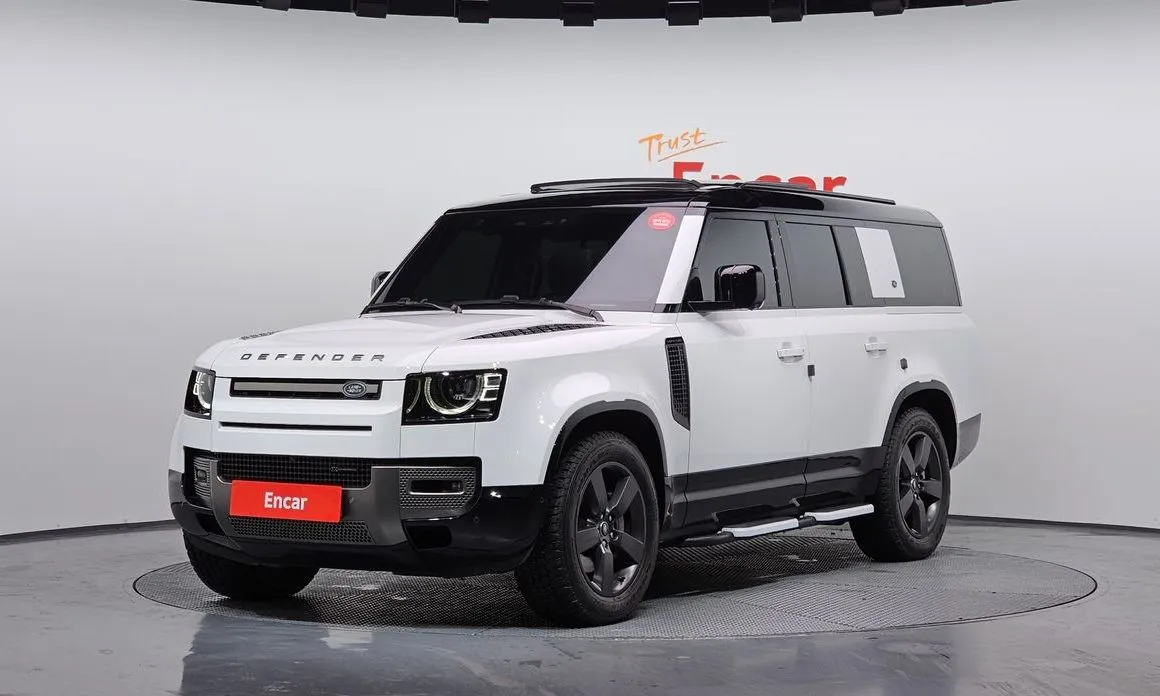 Land Rover Defender — фото 1