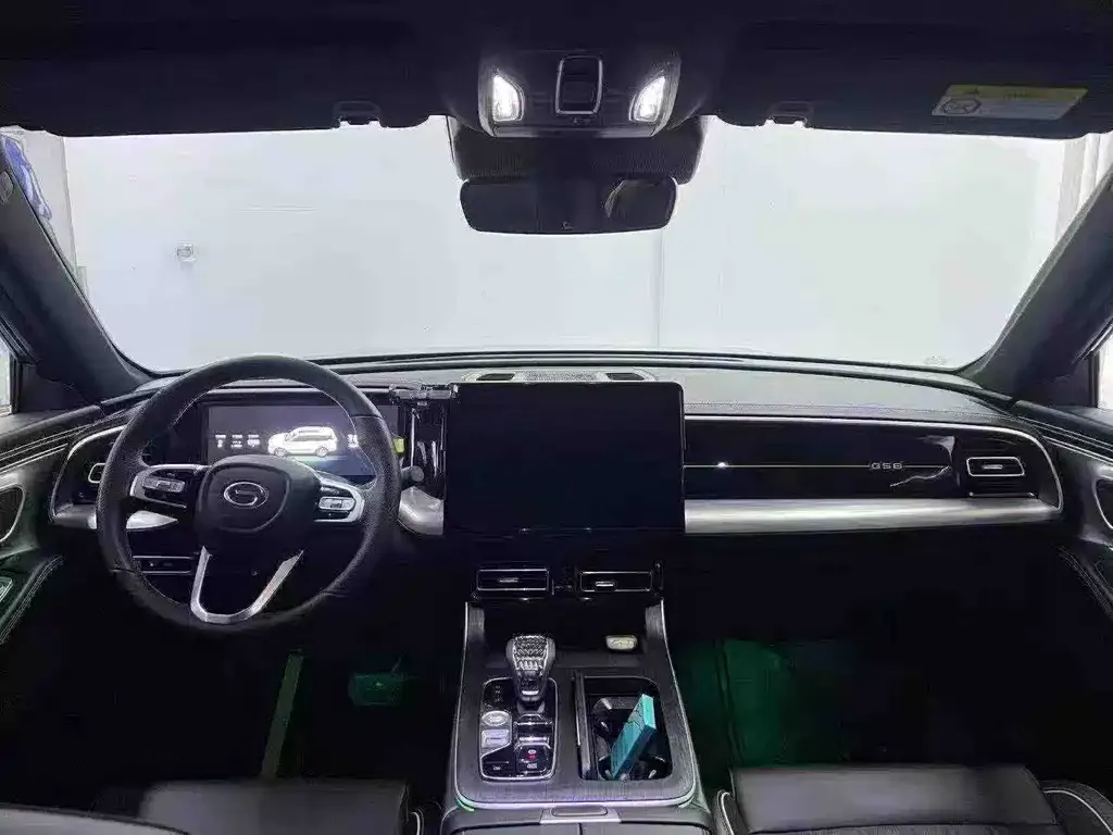 GAC Motor Trumpchi GS8 — фото 2