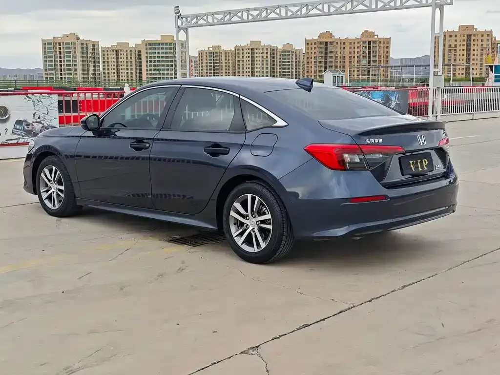 Honda Civic — фото 9