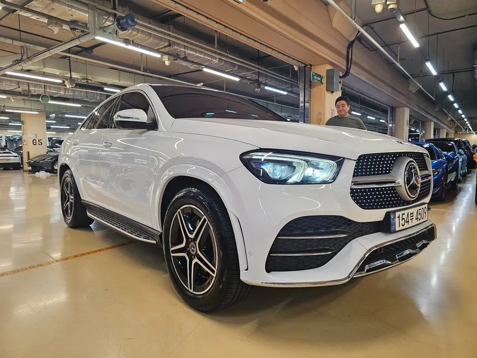 Mercedes-Benz GLE-Class — фото 7
