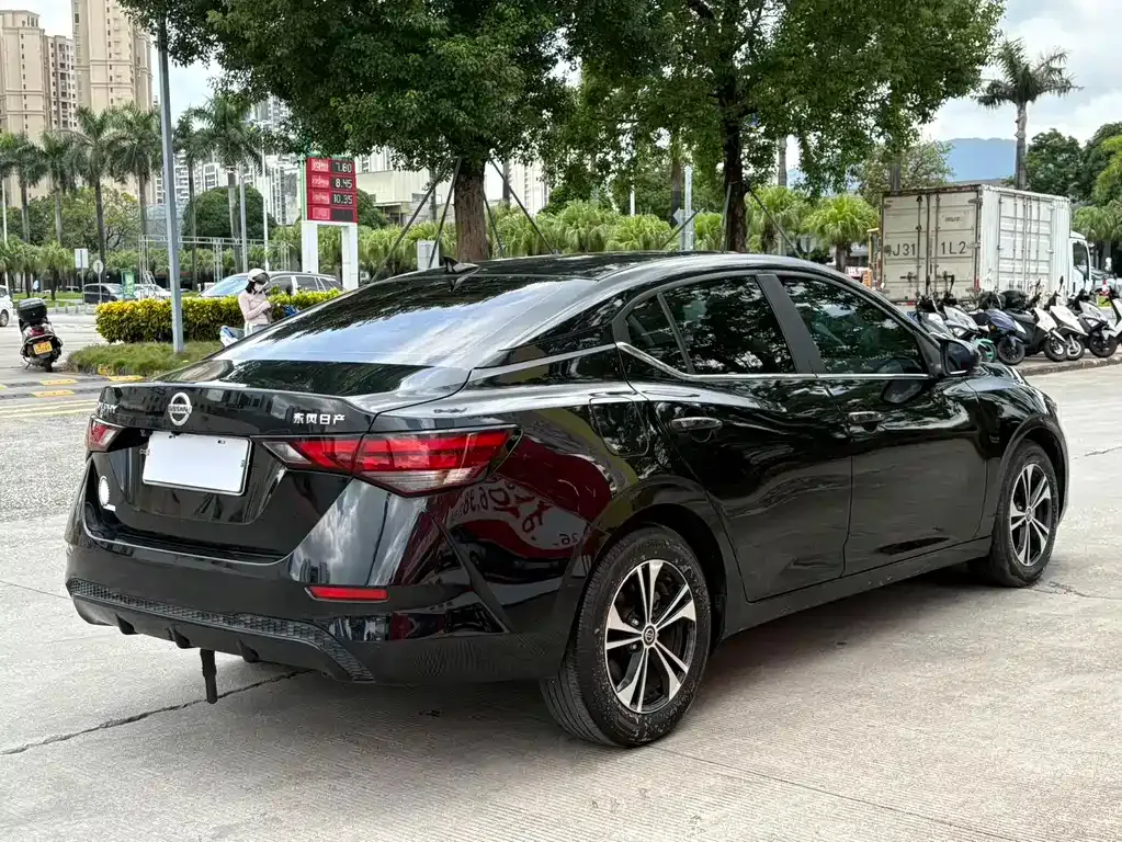 Nissan Sylphy — фото 10