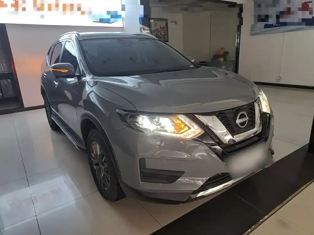 Nissan X-Trail — фото 2