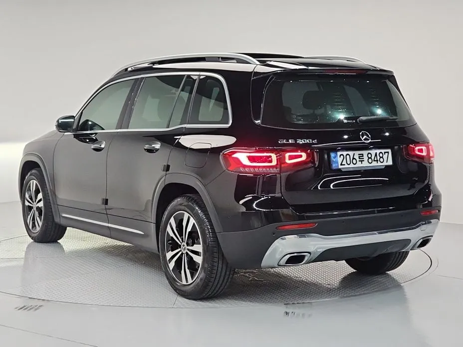 Mercedes-Benz GLB-Class — фото 3