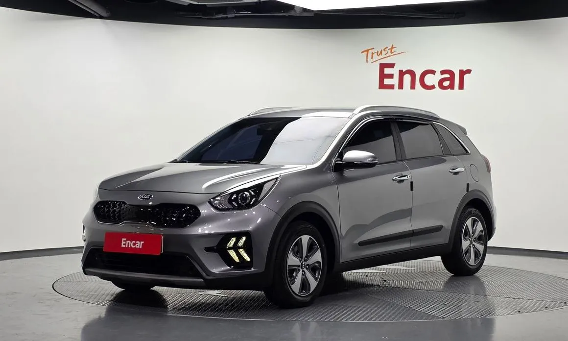 Kia Niro — фото 1