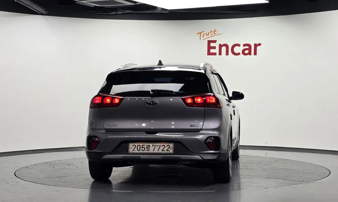 Kia Niro — фото 2