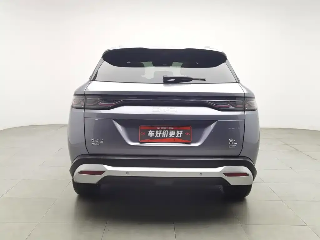 BYD L DM-i — фото 3