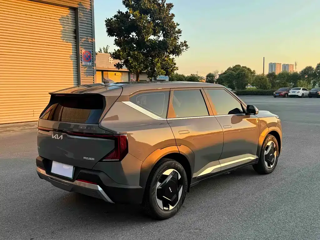 Kia EV5 — фото 6