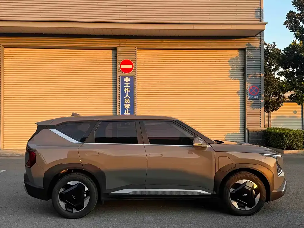 Kia EV5 — фото 9