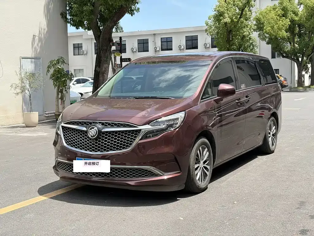 Buick GL8 — фото 10