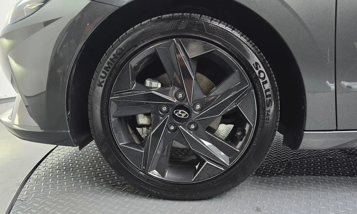 Hyundai AVANTE — фото 10