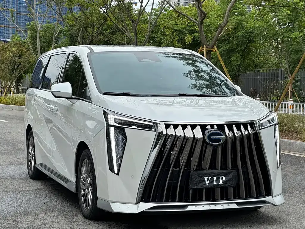 GAC Motor Trumpchi M8 — фото 10