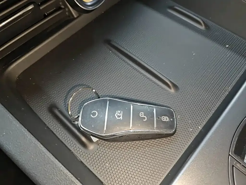 BYD Seal 06 — фото 9