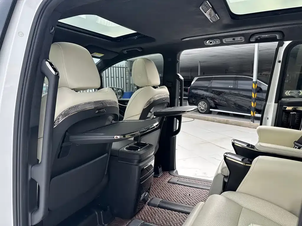 GAC Motor Trumpchi M8 — фото 8
