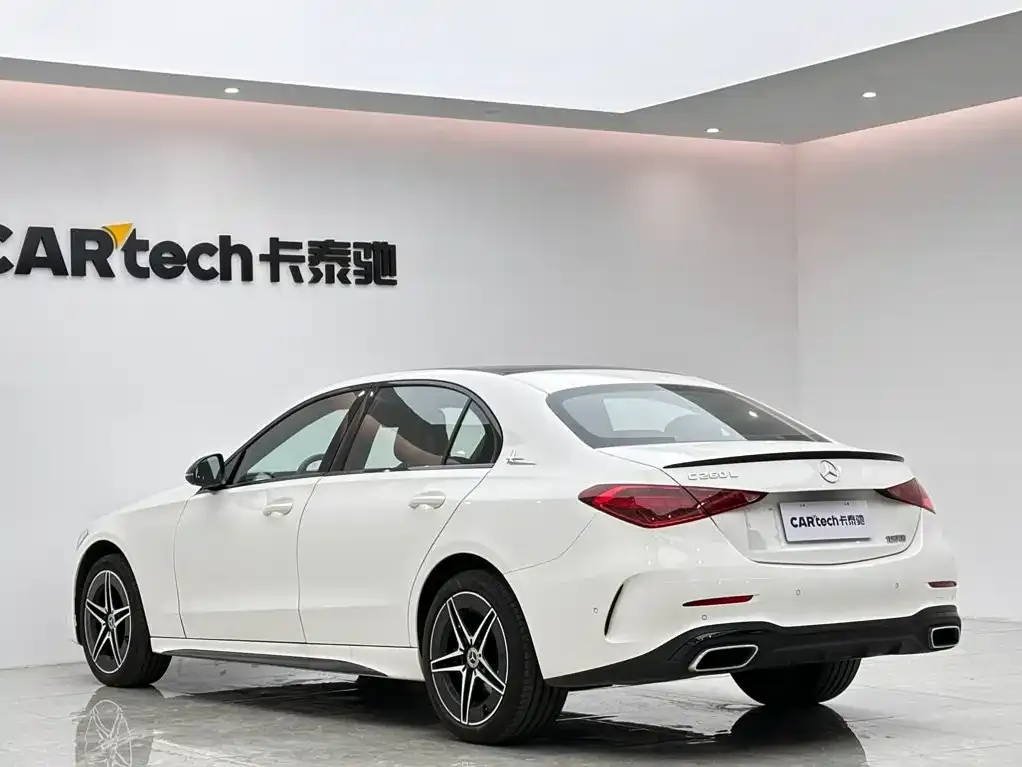 Mercedes-Benz C-Class — фото 10