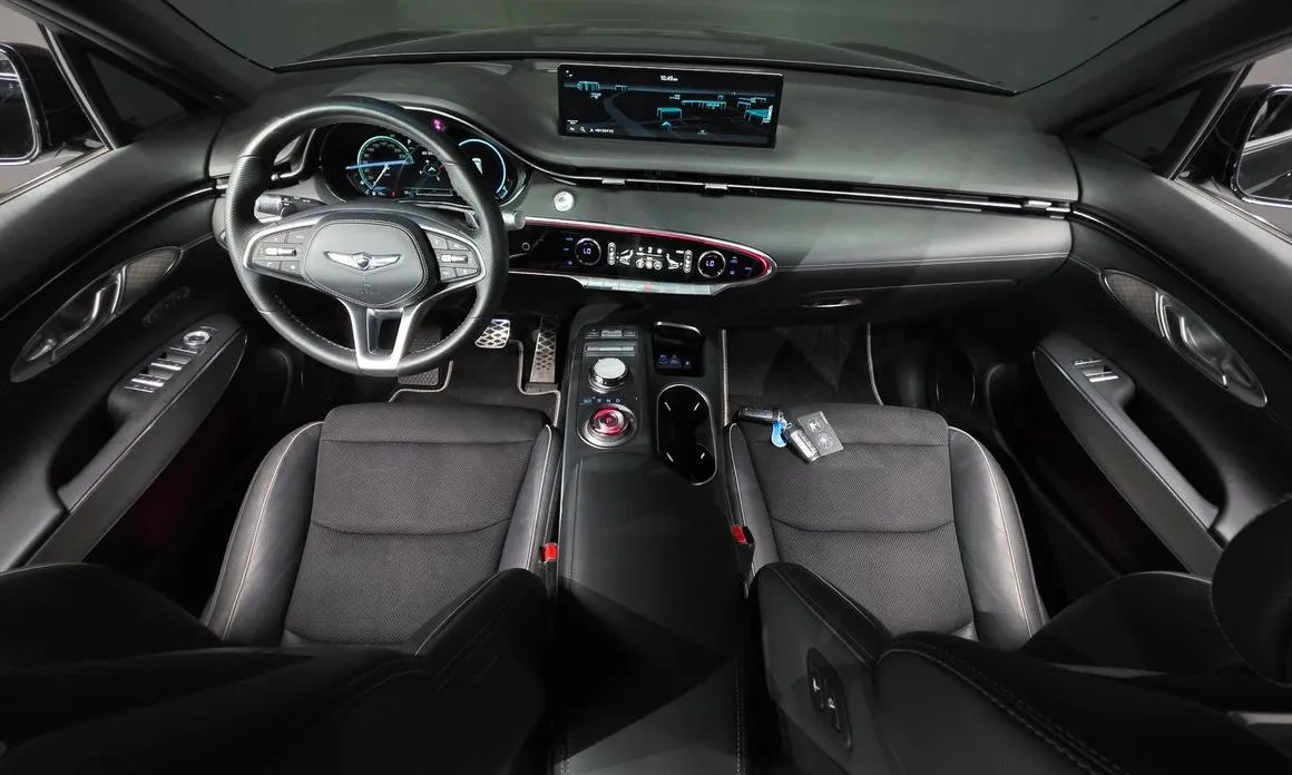 Genesis GV70 — фото 10
