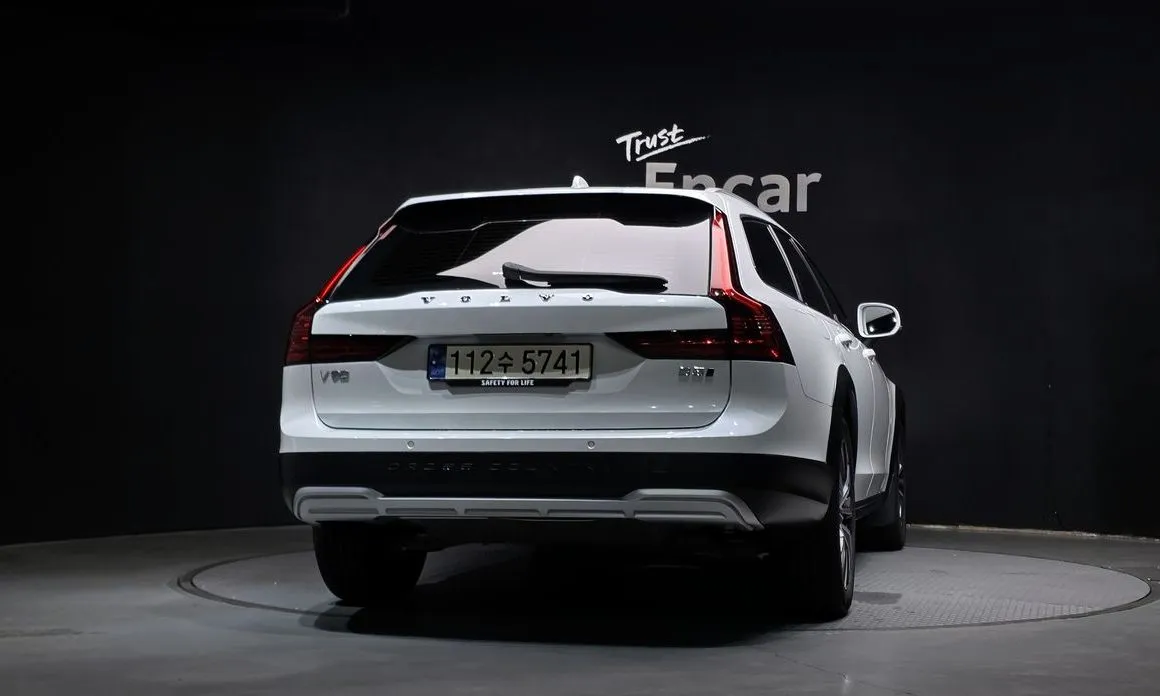 Volvo V90 — фото 3