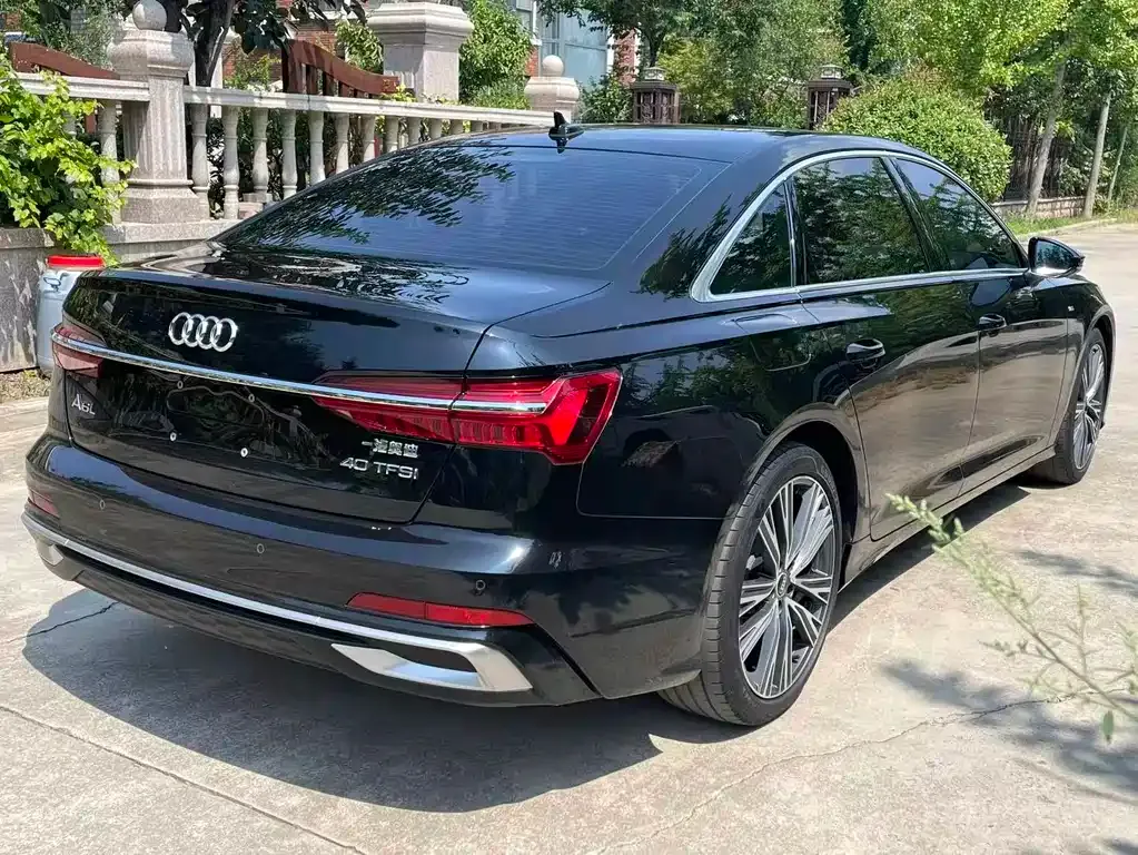 Audi A6L — фото 7