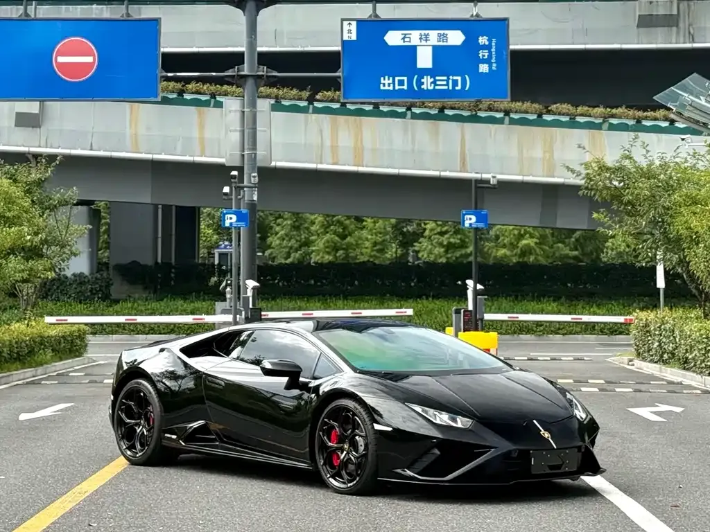 Lamborghini Huracan — фото 6