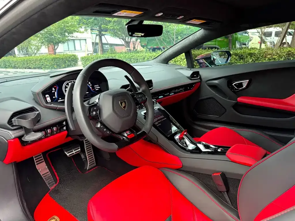 Lamborghini Huracan — фото 5