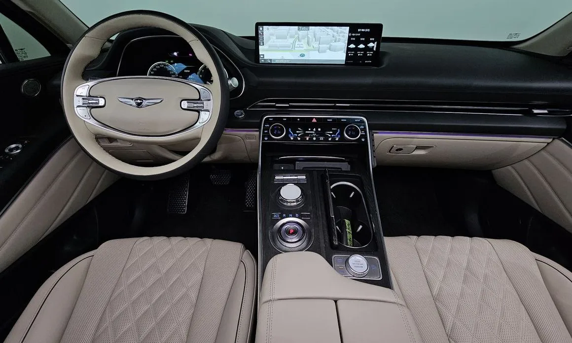 Genesis GV80 — фото 10