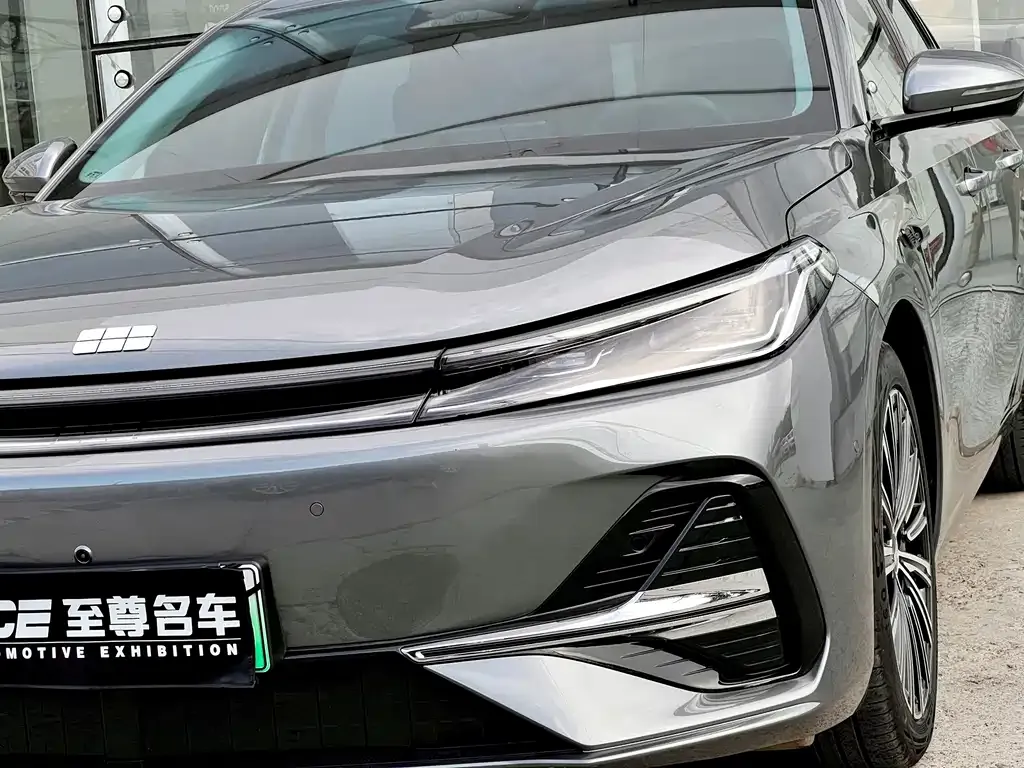 Geely 银河A7 EM — фото 4