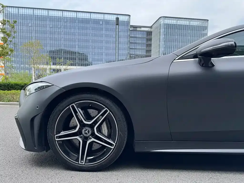 Mercedes-Benz CLS — фото 4