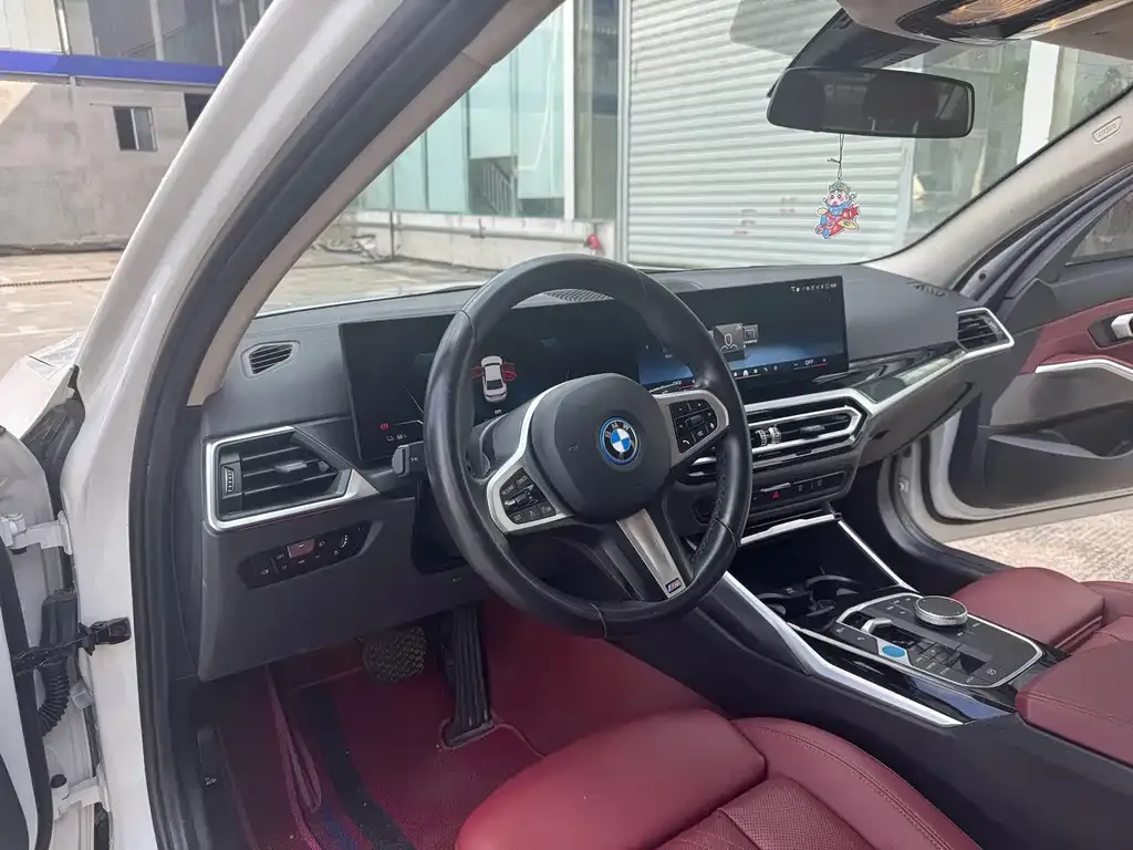 BMW i3 — фото 6