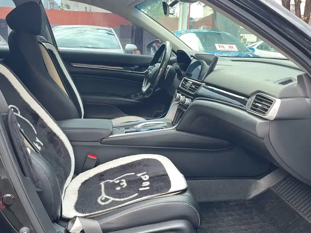 Honda Accord — фото 2