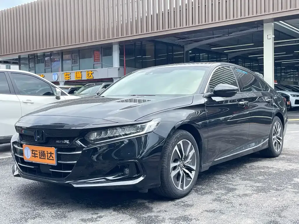 Honda Accord — фото 4