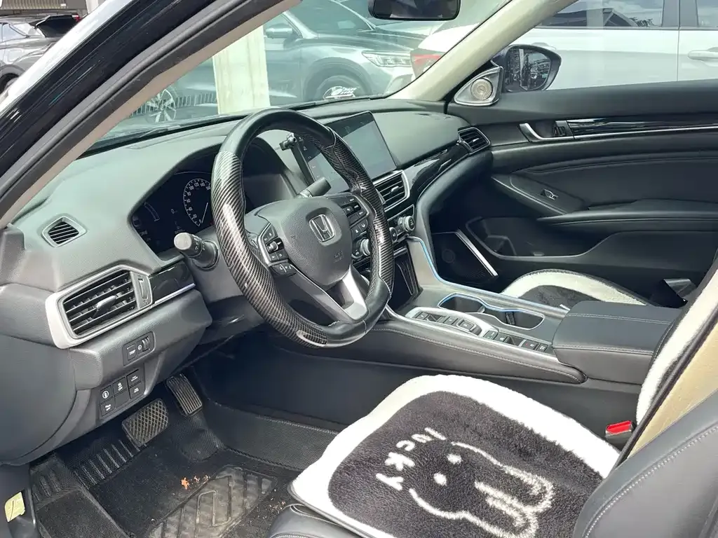Honda Accord — фото 3