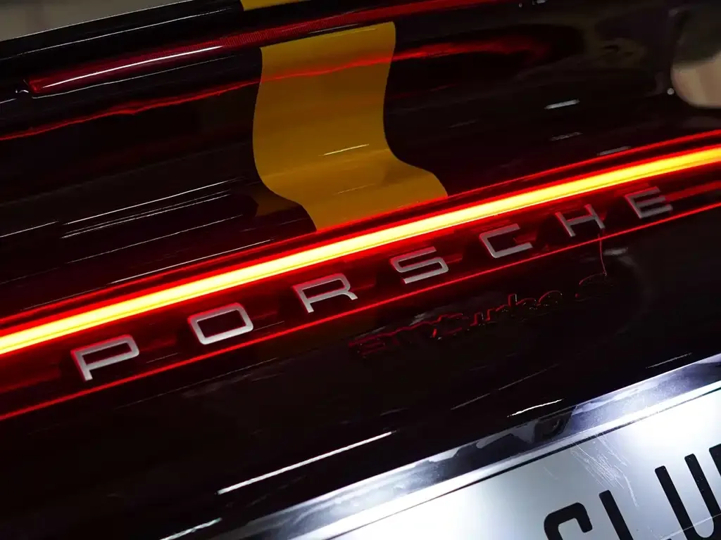 Porsche 911 — фото 4