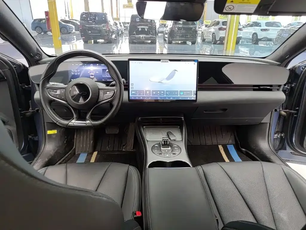 BYD Seal — фото 7