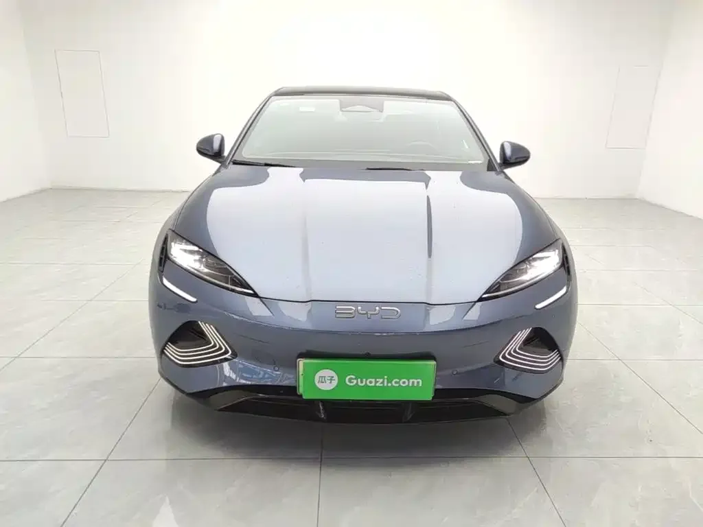 BYD Seal — фото 2