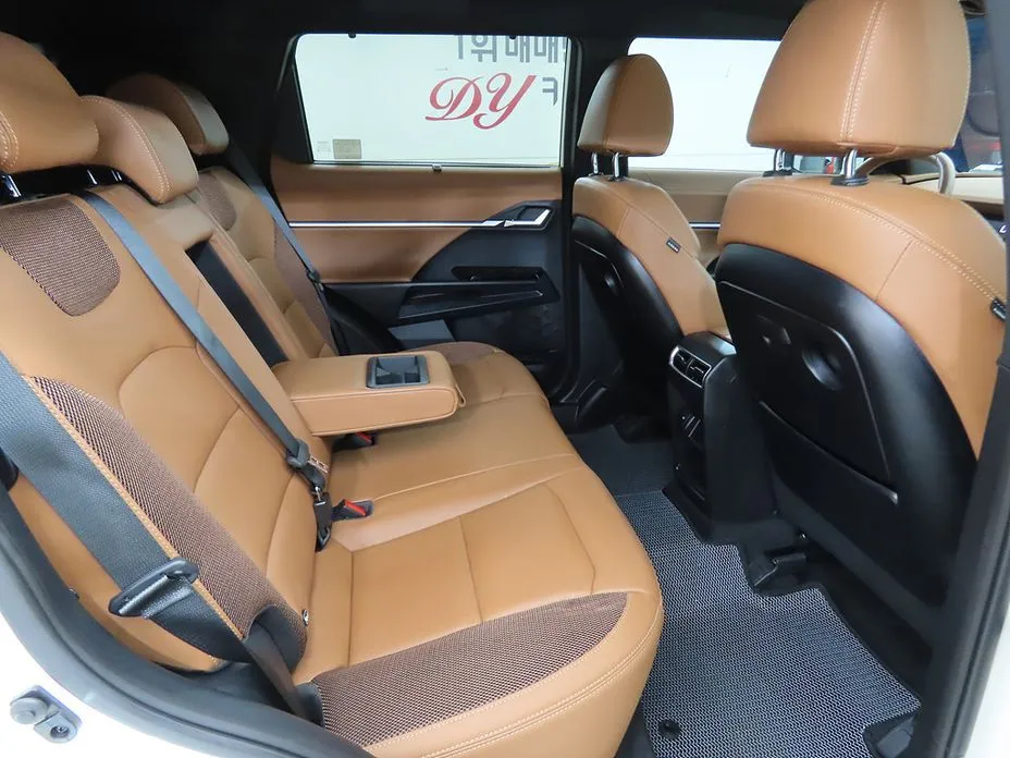 KG Mobility (Ssangyong) Torres — фото 10