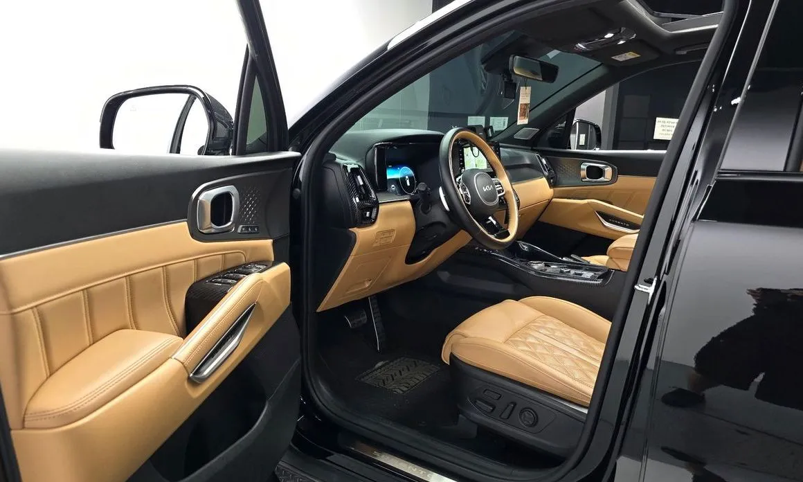 Kia Sorento — фото 7