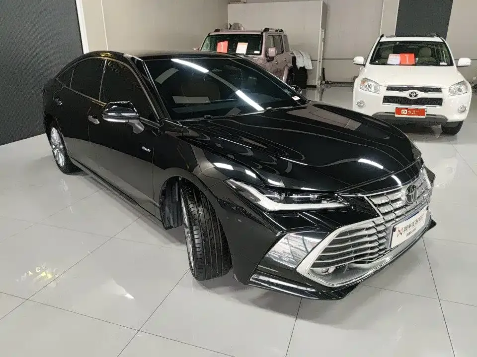 Toyota Avalon — фото 4