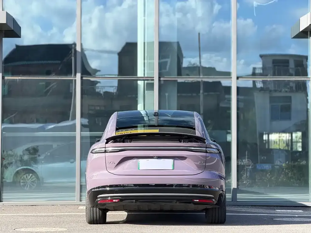NIO EC6 — фото 6