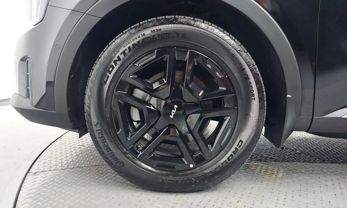 Kia Sorento — фото 5