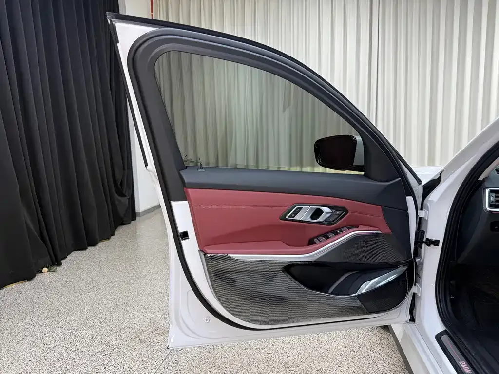 BMW i3 — фото 9