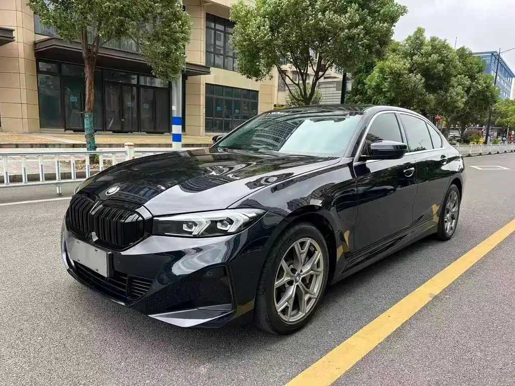 BMW i3 — фото 1