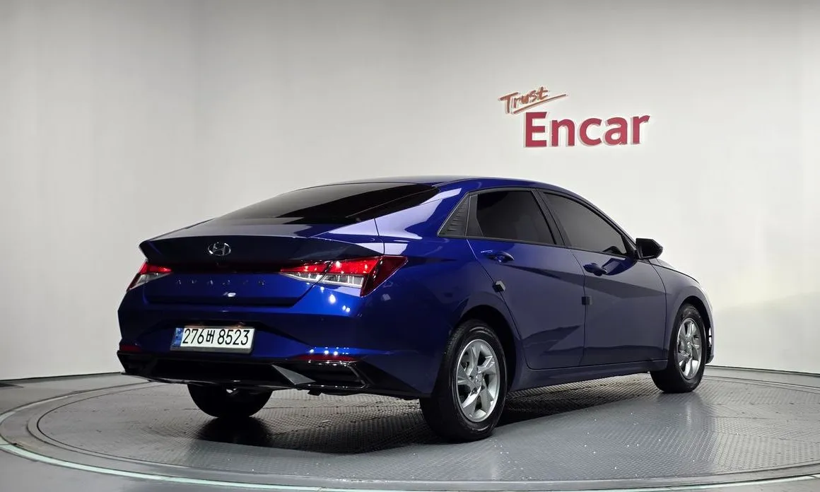 Hyundai AVANTE — фото 2