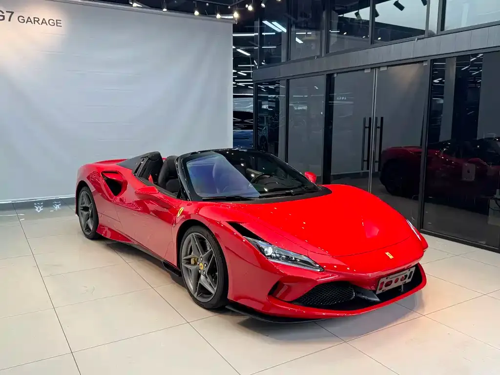Ferrari F8 — фото 10