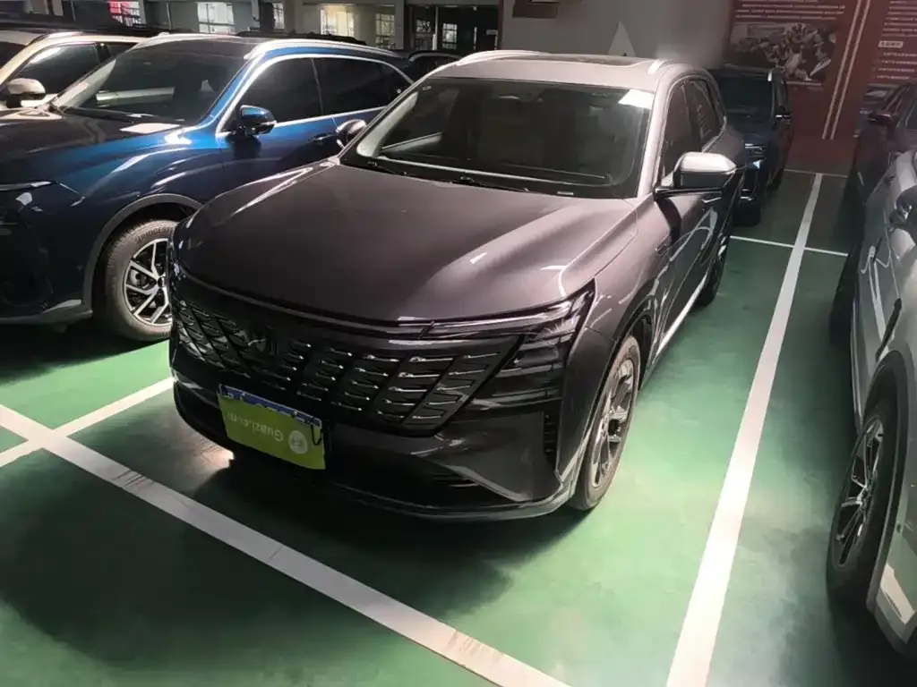 Changan CS75PLUS — фото 1